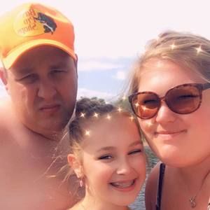 Meet your Posher, Alisha